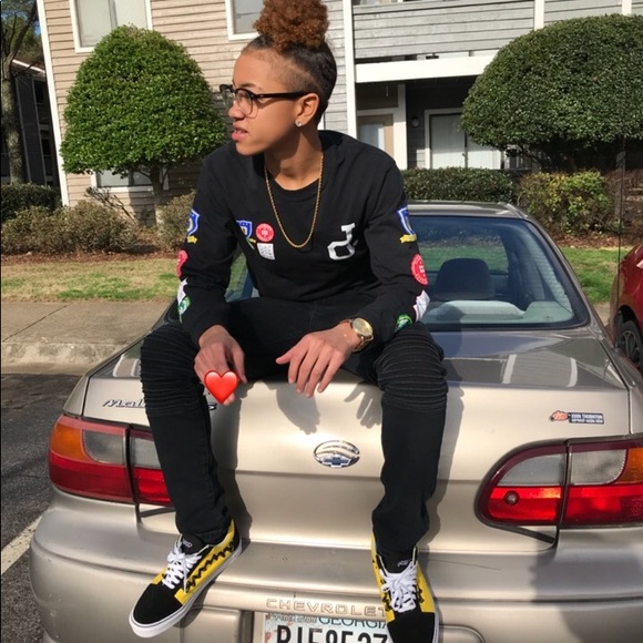 Meet your Posher, Jay - Picture 1 of 1